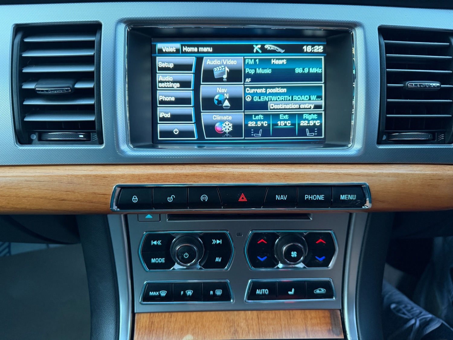 Used Jaguar XF 2011 for sale - 76486017: Photo 10