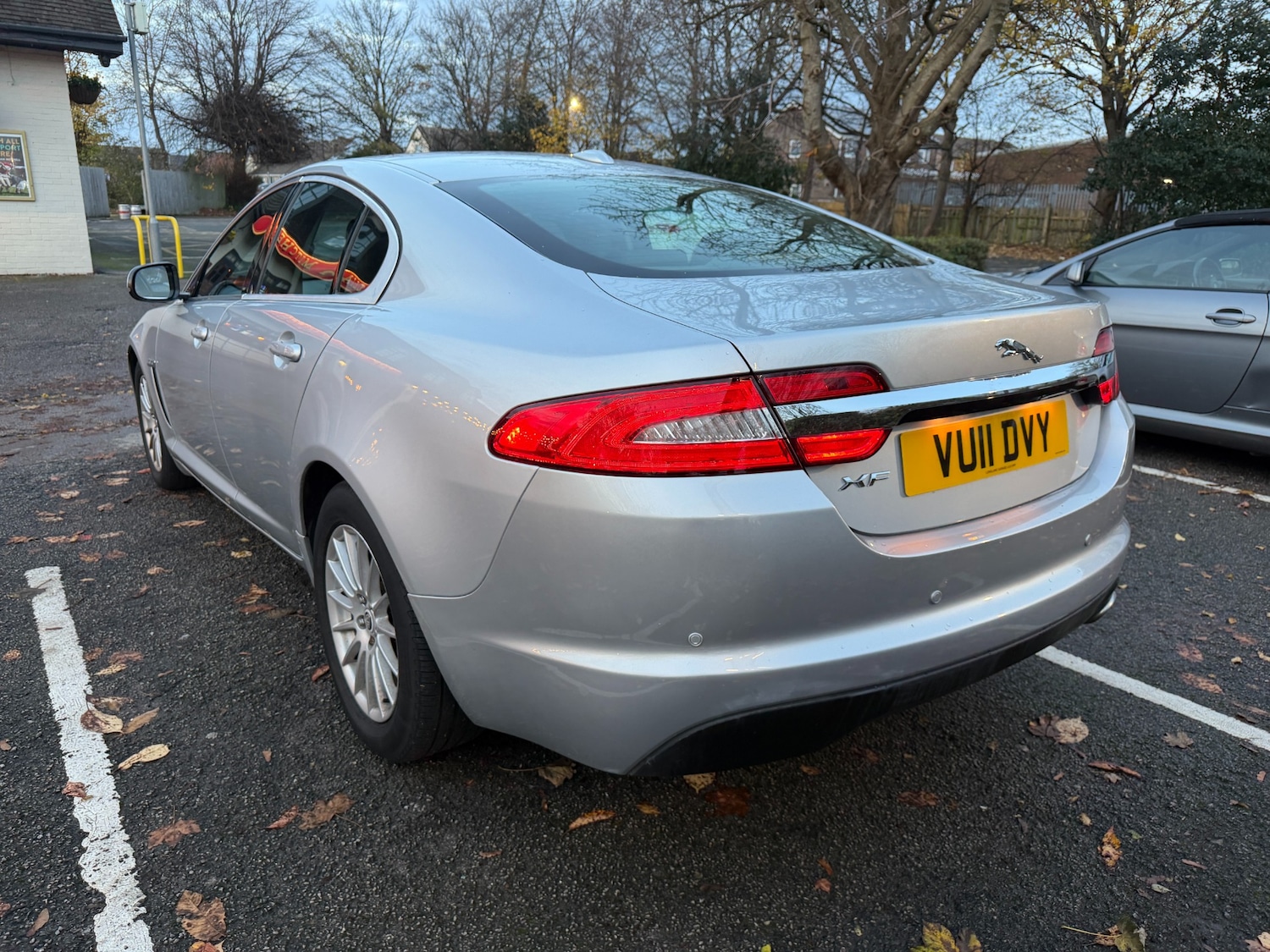 Used Jaguar XF 2011 for sale - 76486017: Photo 5