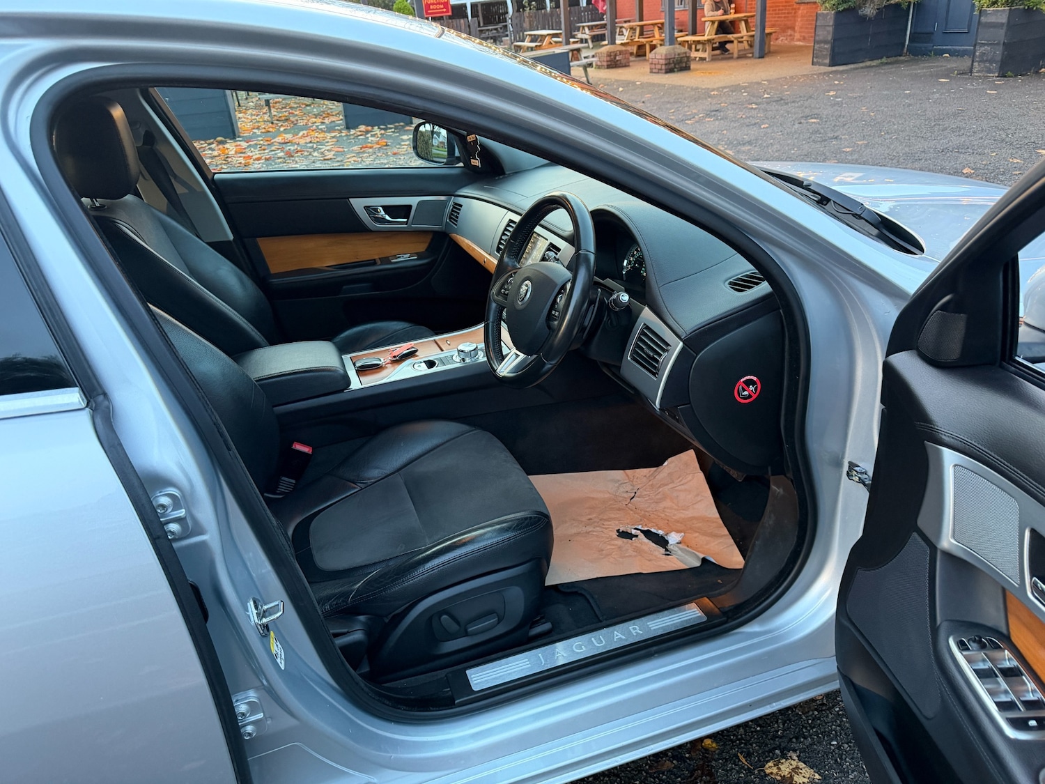 Used Jaguar XF 2011 for sale - 76486017: Photo 8