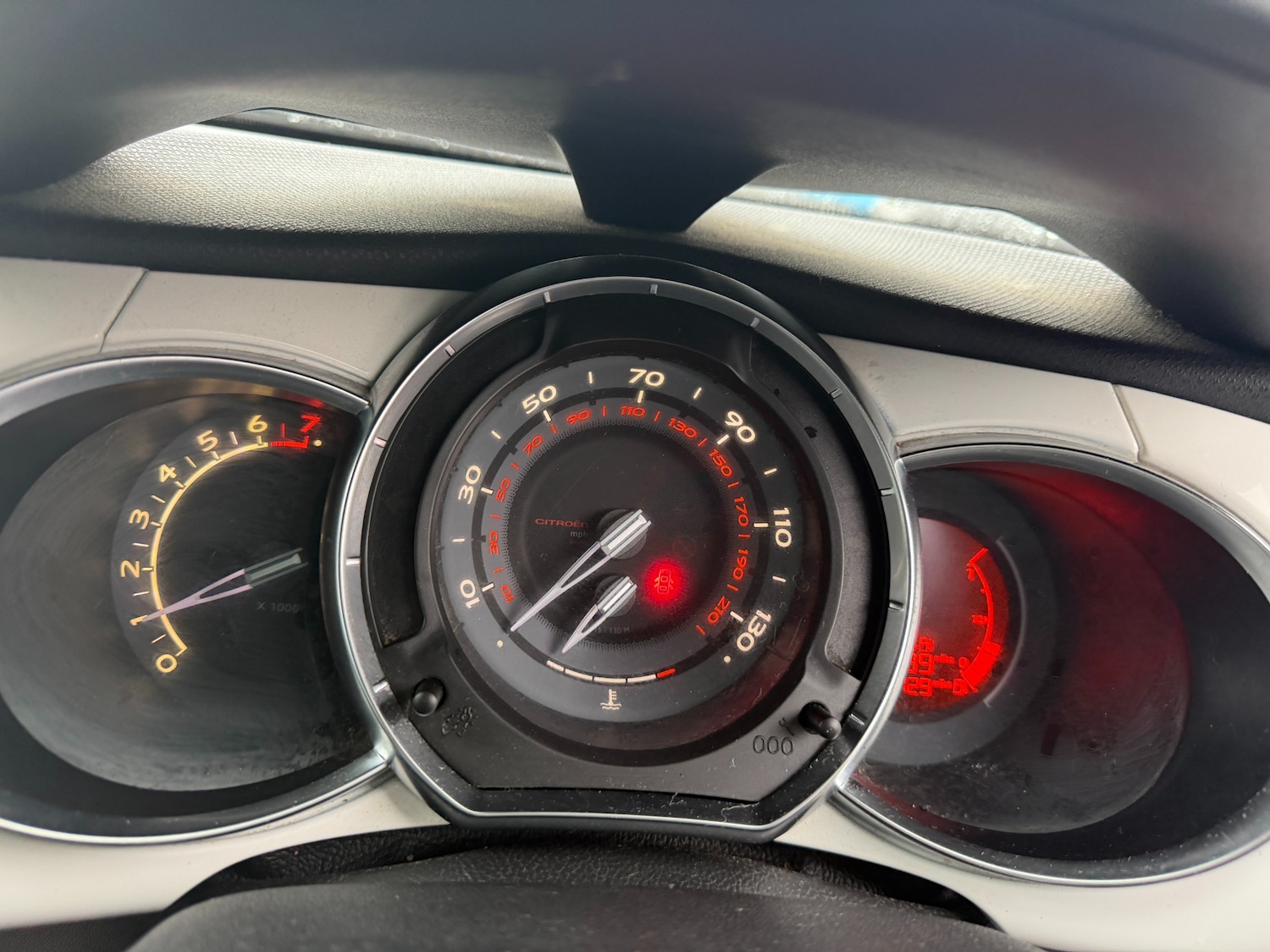 Used Citroen DS3 2011 for sale - 77848140: Photo 8