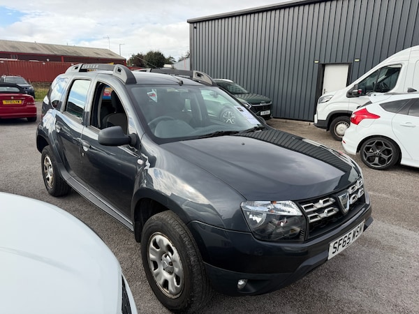 Used Dacia Duster 2016 for sale - 76185892: Photo 3