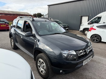 Used Dacia Duster 2016 for sale - 76185892: Photo 3
