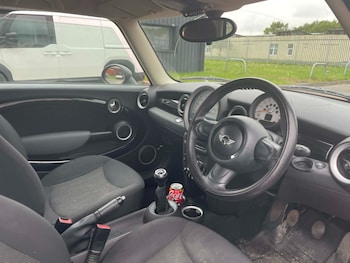 Used MINI Hatch 2011 for sale - 78465615: Photo