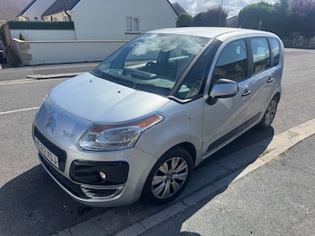 2012 (62) - 1.6 HDi 8V VTR+ 5dr