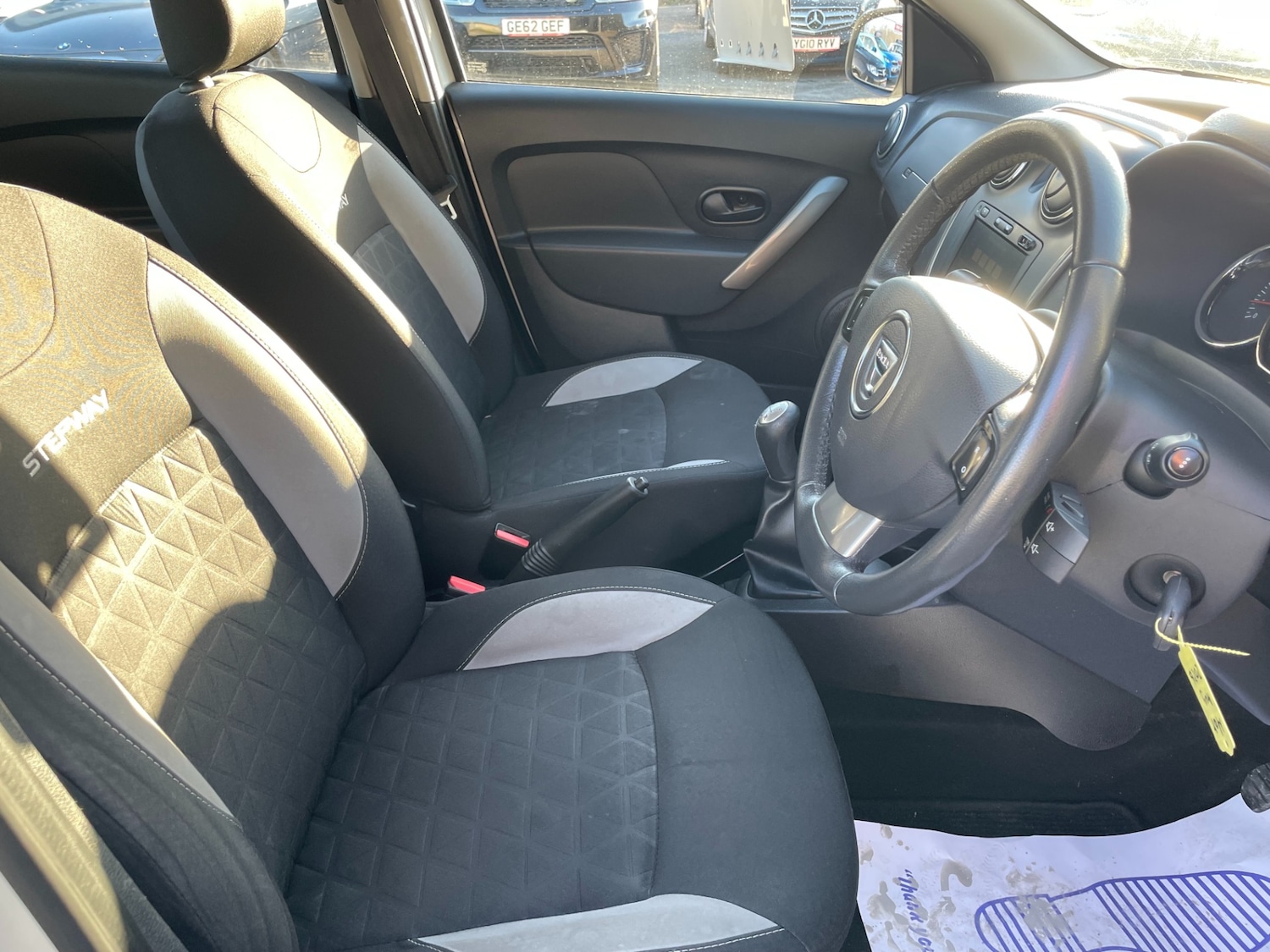 Used Dacia Sandero Stepway 2013 for sale - 76347417: Photo 4