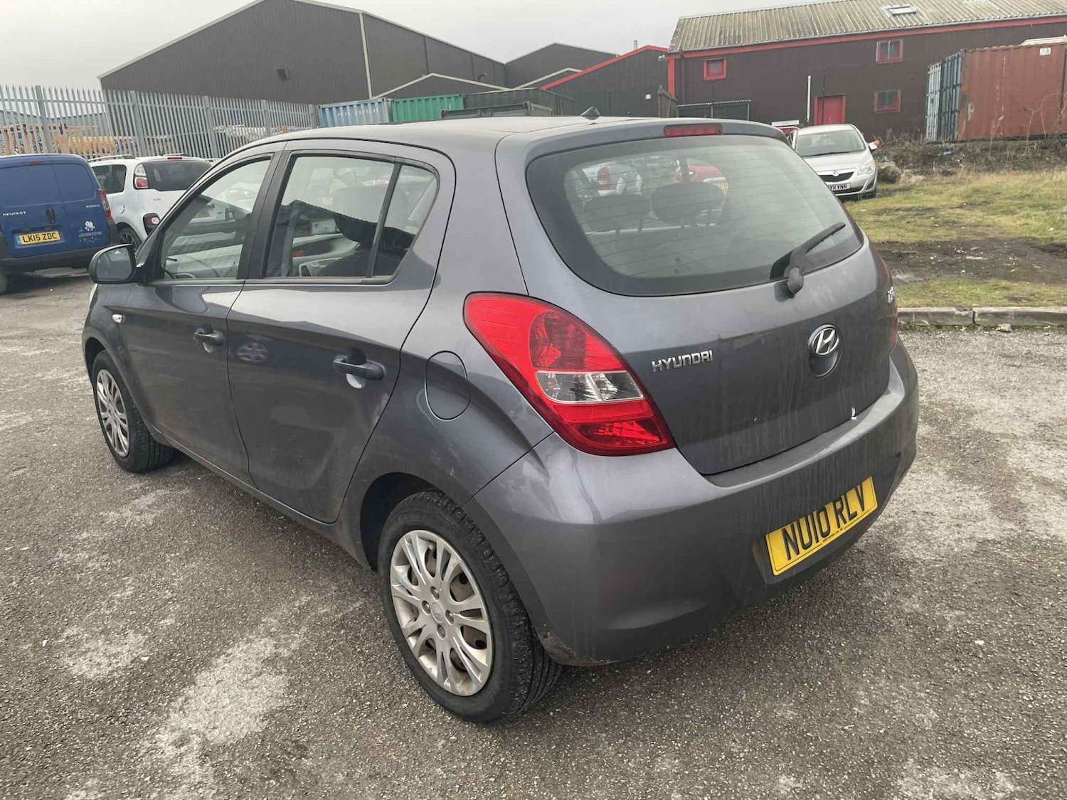 Used Hyundai i20 2010 for sale - 77319120: Photo 11