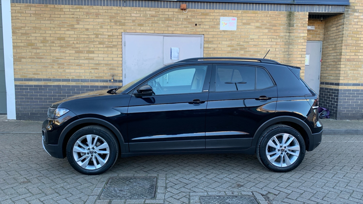 Used Volkswagen T-Cross 2022 for sale - 77098831: Photo 7