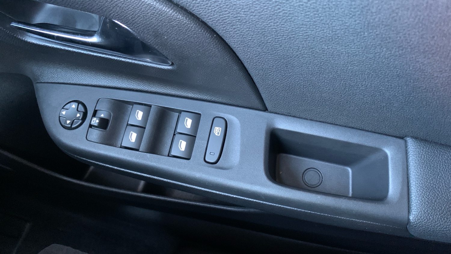 Used Vauxhall Corsa 2024 for sale - 76825732: Photo 22