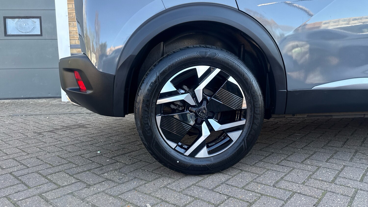 Used Peugeot 2008 2023 for sale - 77971159: Photo 16