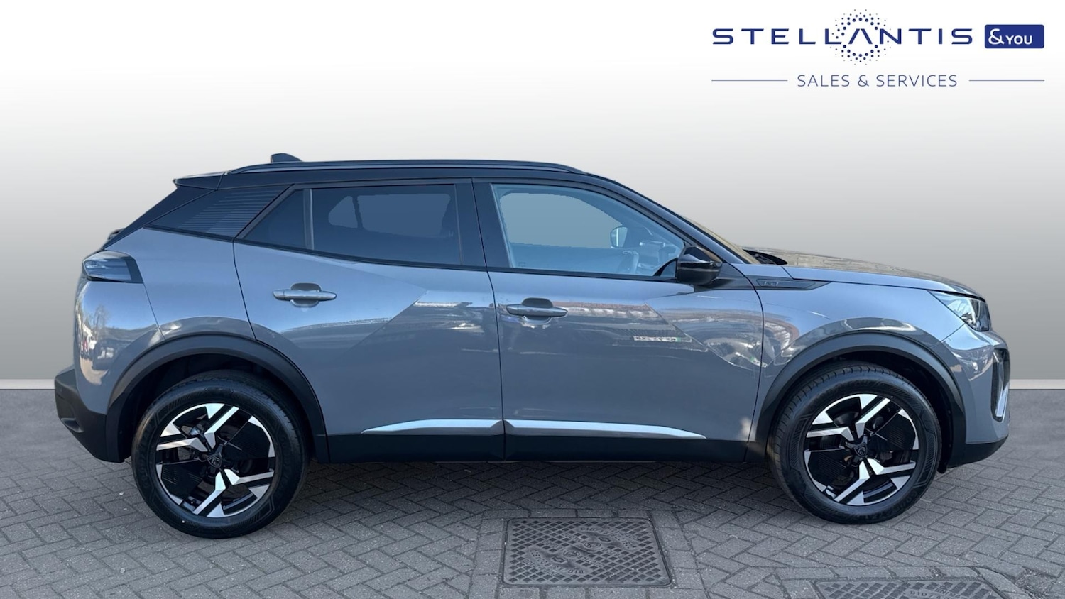 Used Peugeot 2008 2023 for sale - 77971159: Photo 2