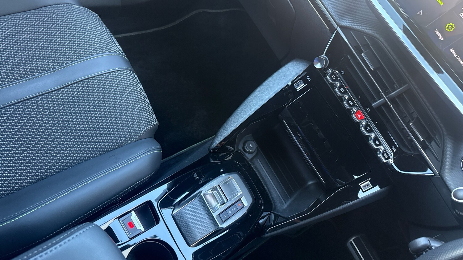 Used Peugeot 2008 2023 for sale - 77971159: Photo 20