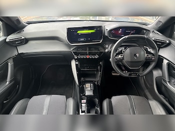 Used Peugeot 2008 2023 for sale - 76175997: Photo 4