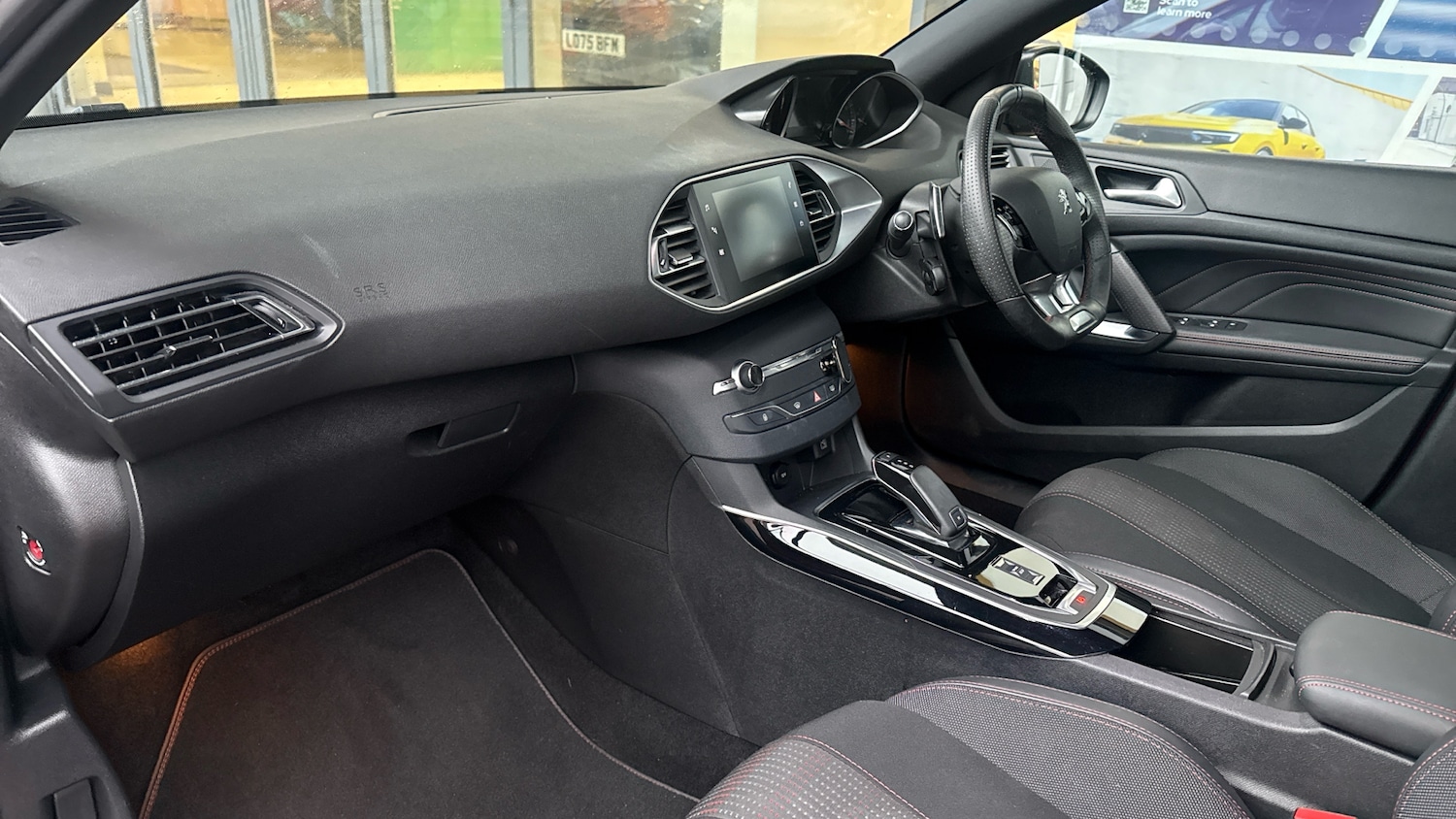 Used Peugeot 308 2019 for sale - 77401118: Photo 12