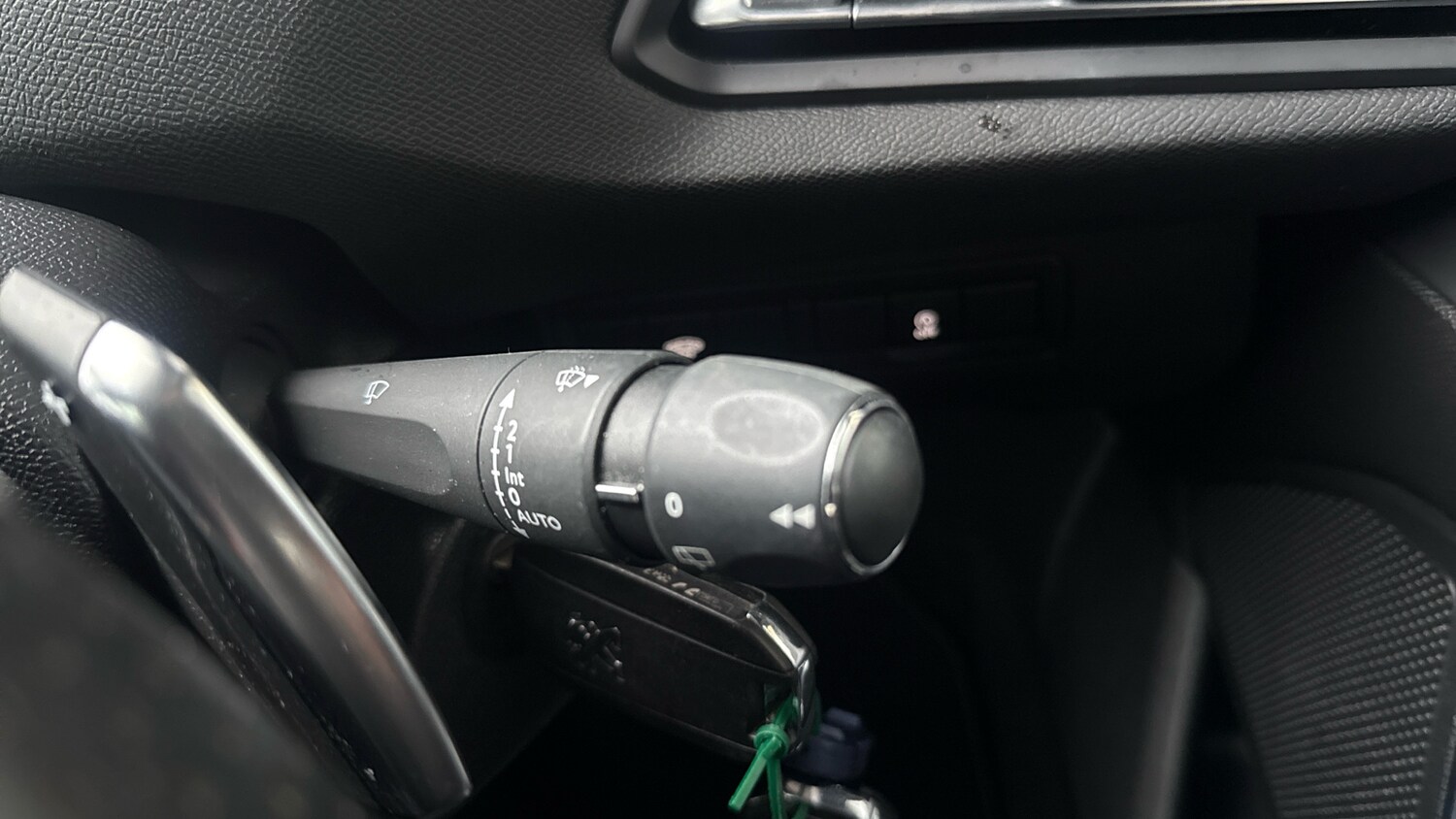 Used Peugeot 308 2019 for sale - 77401118: Photo 28