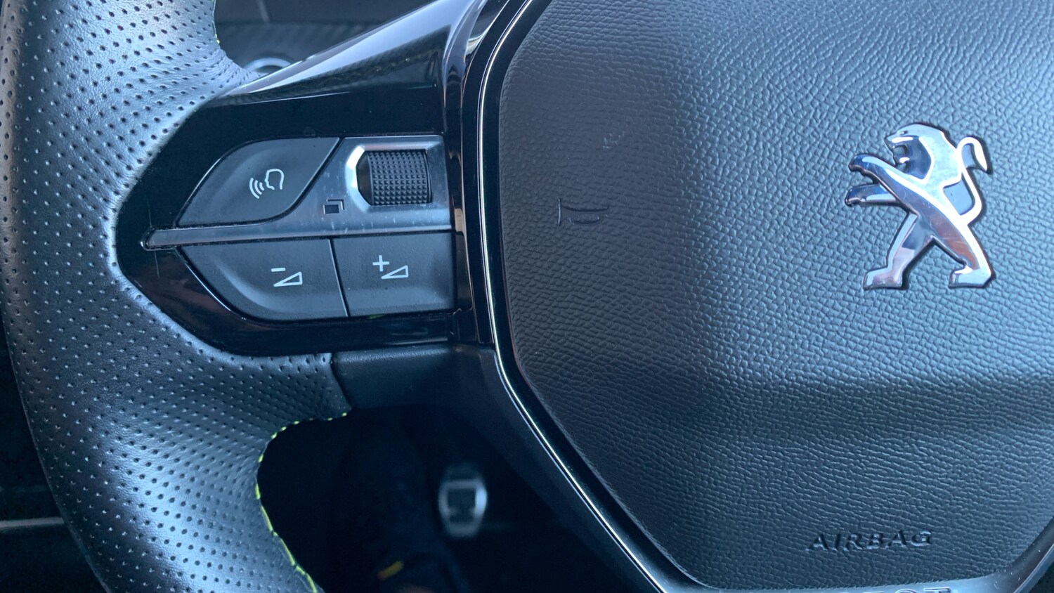 Used Peugeot 2008 2022 for sale - 77092074: Photo 24