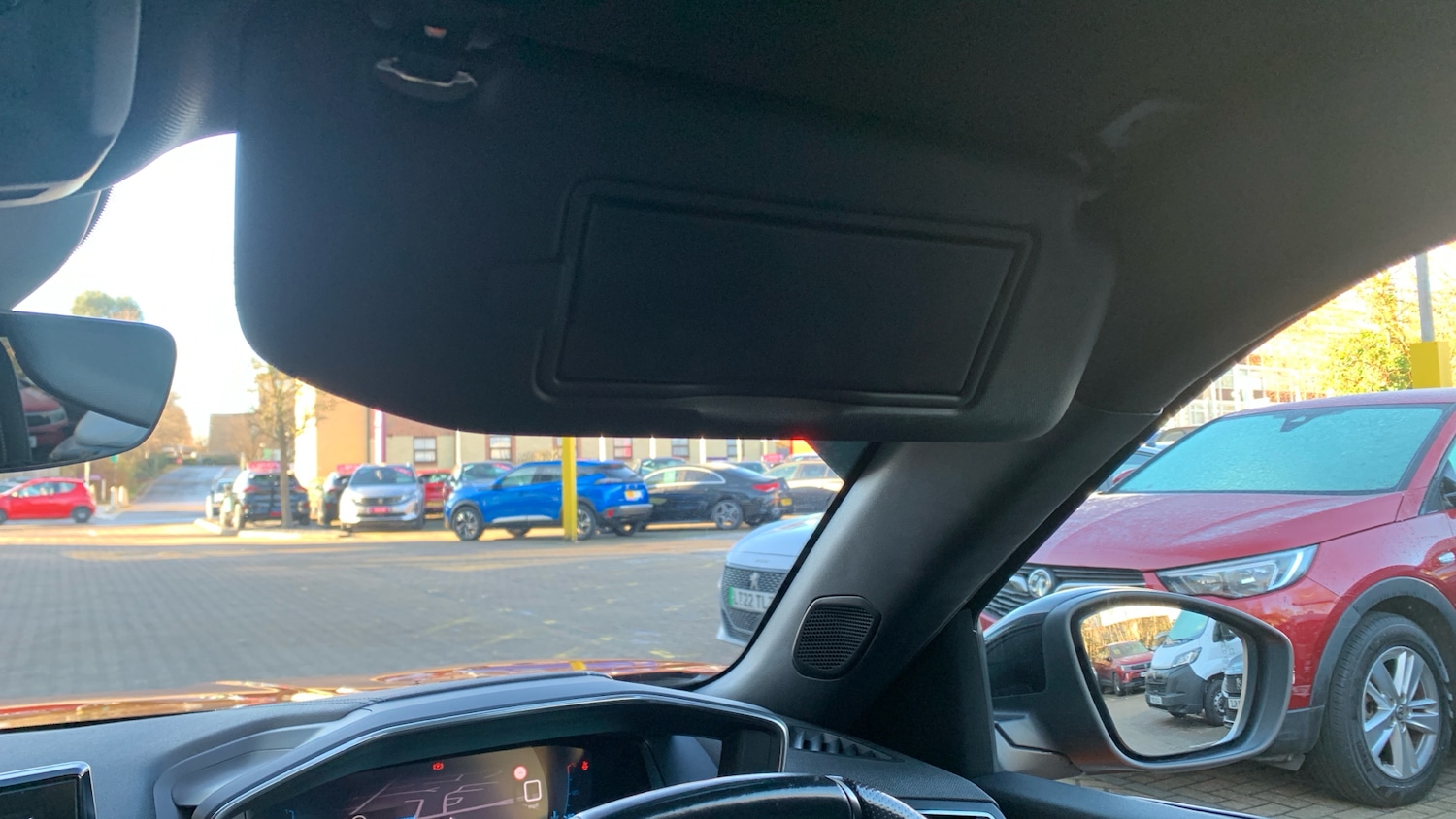 Used Peugeot 2008 2022 for sale - 77092074: Photo 39