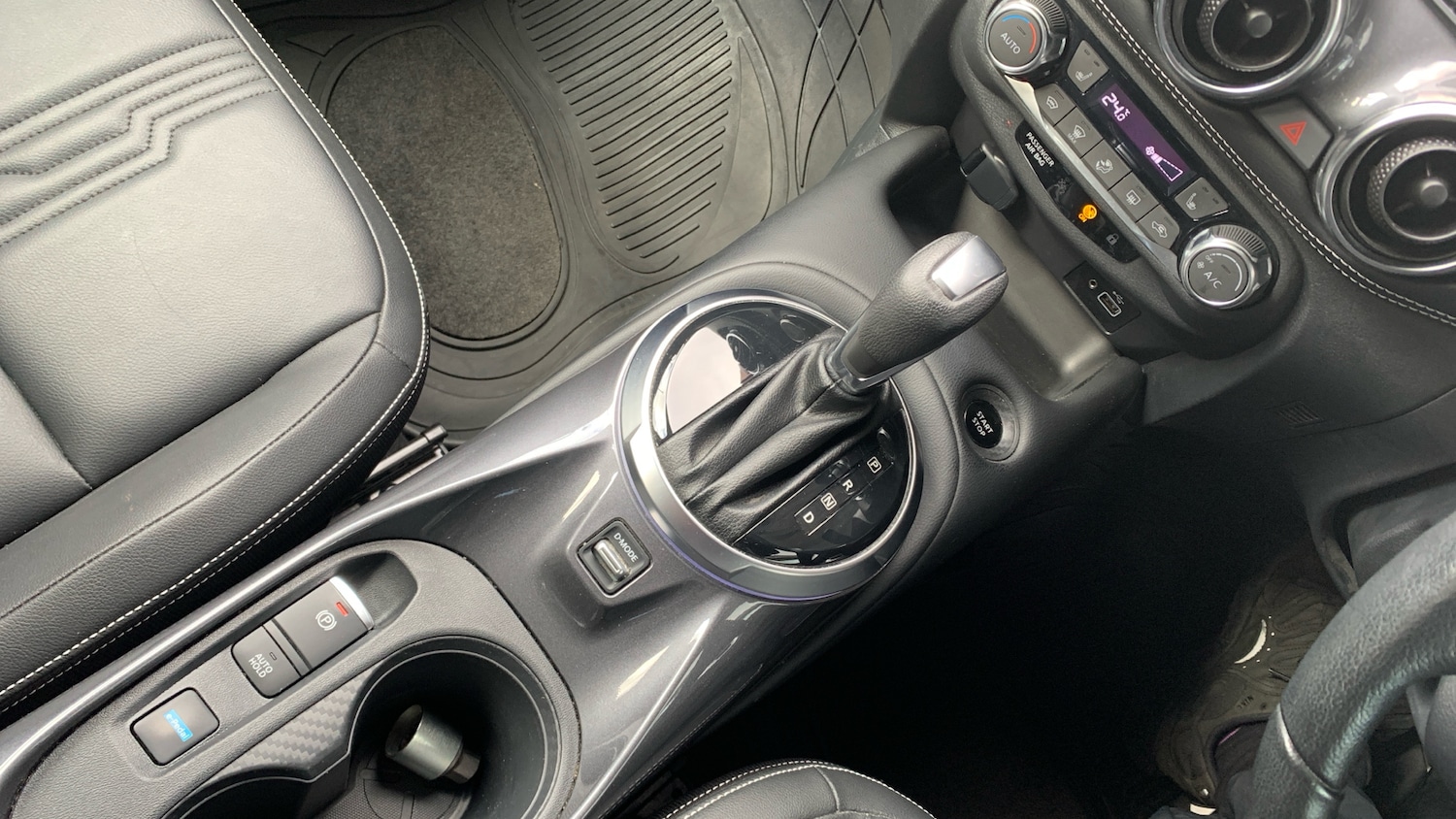 Used Nissan Juke 2023 for sale - 76359102: Photo 20