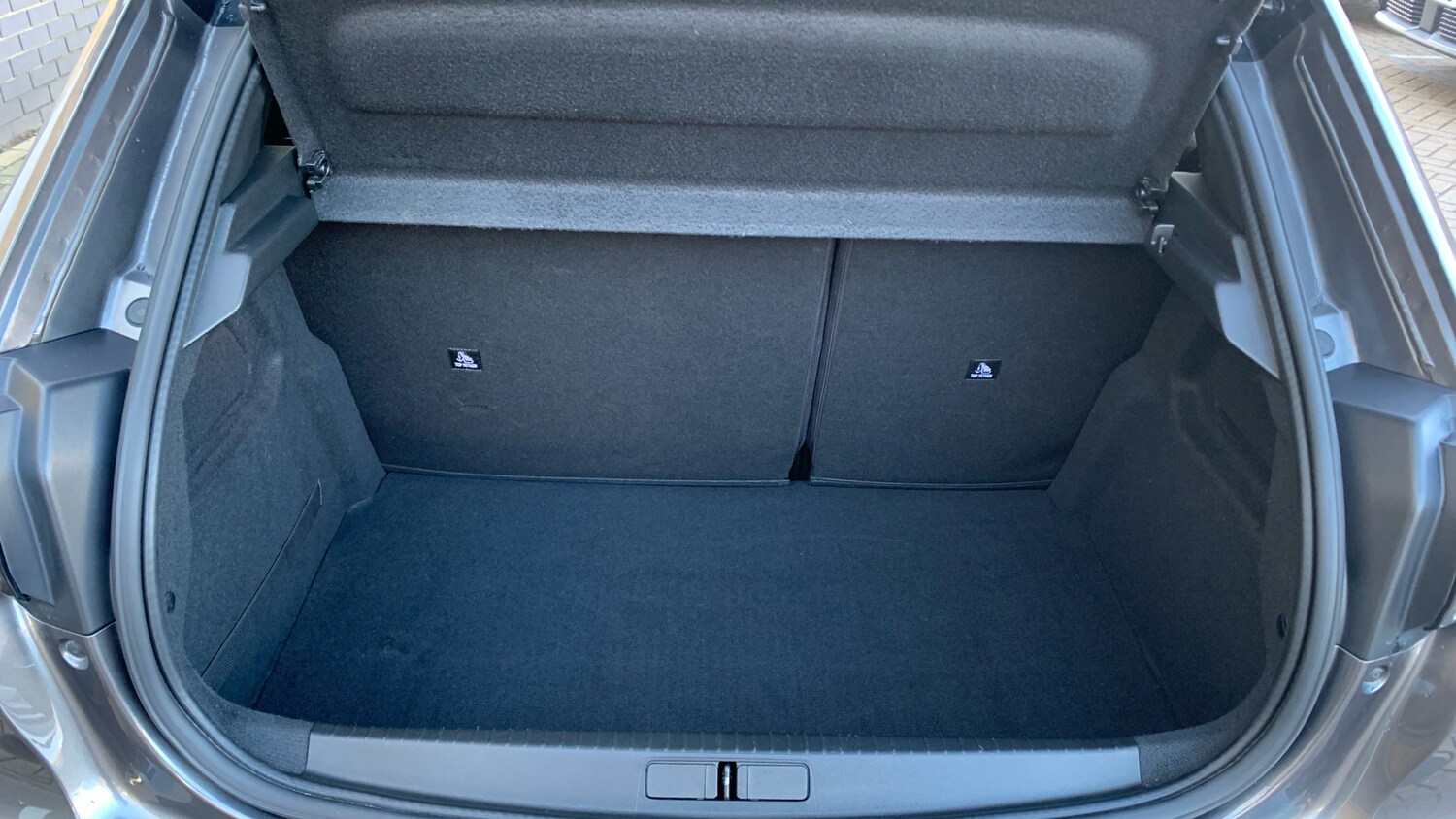 Used Peugeot 208 2022 for sale - 77292687: Photo 19