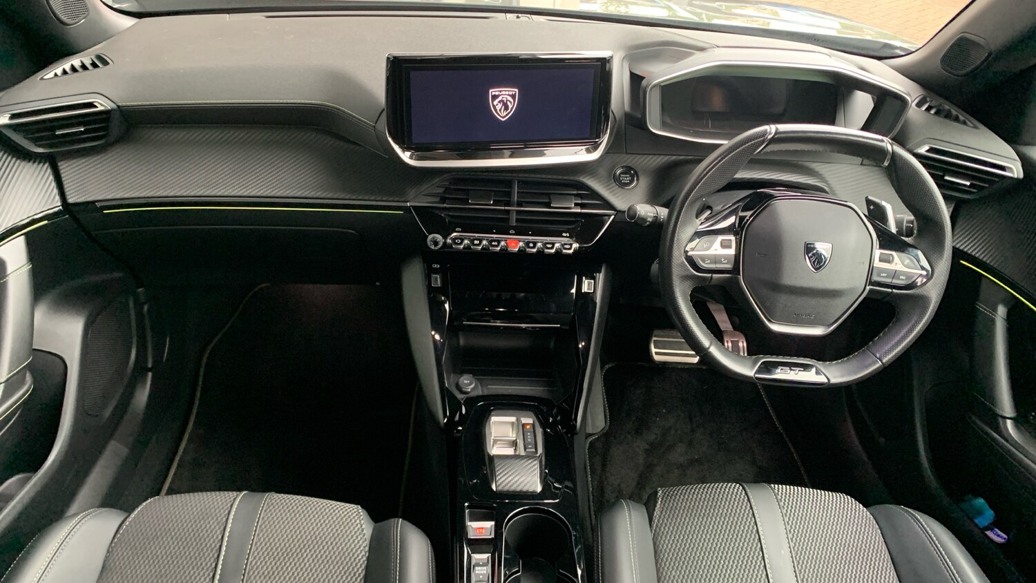Used Peugeot 2008 2023 for sale - 76033024: Photo 4