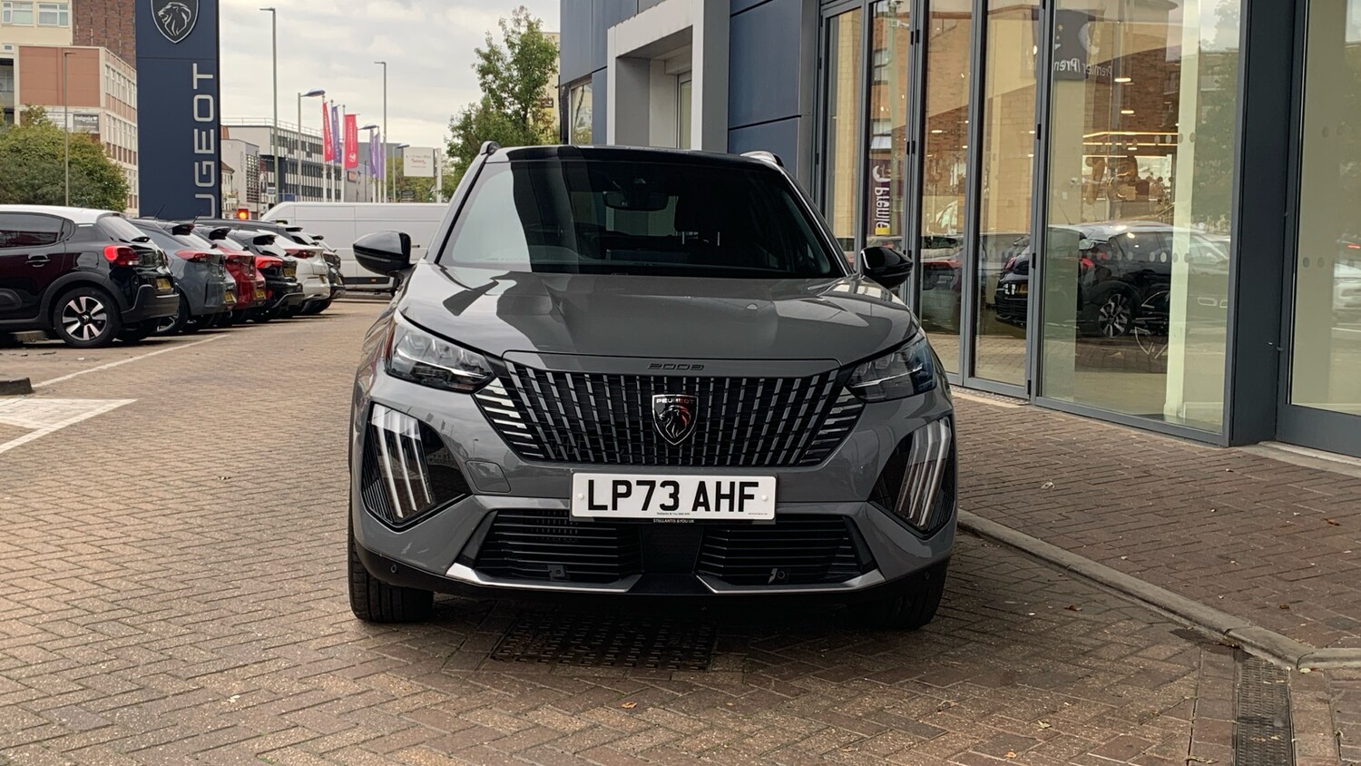 Used Peugeot 2008 2023 for sale - 76033024: Photo 8