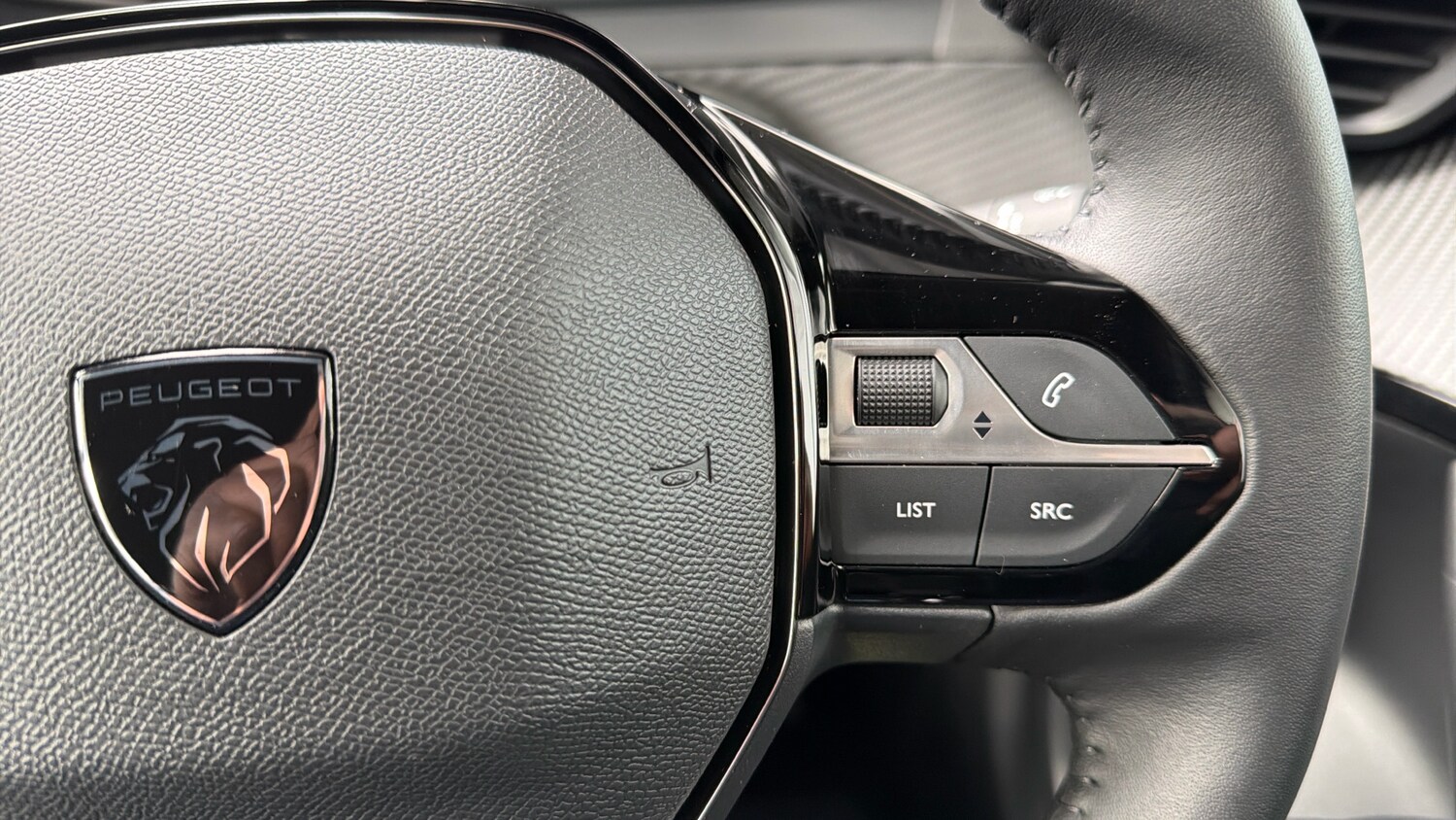 Used Peugeot 2008 2024 for sale - 78205949: Photo 24