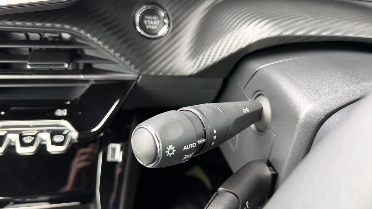 Used Peugeot 2008 2024 for sale - 78205949: Photo 27