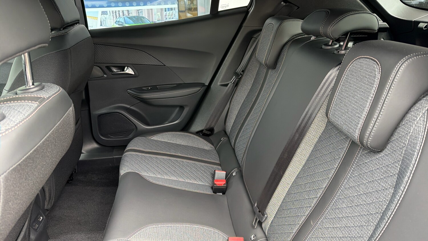 Used Peugeot 2008 2024 for sale - 78205949: Photo 32