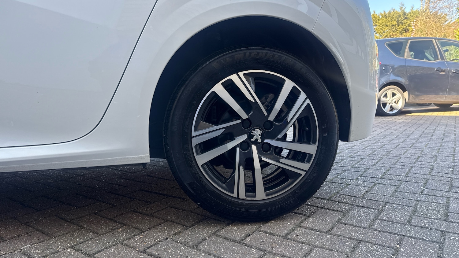 Used Peugeot 208 2023 for sale - 77684973: Photo 15