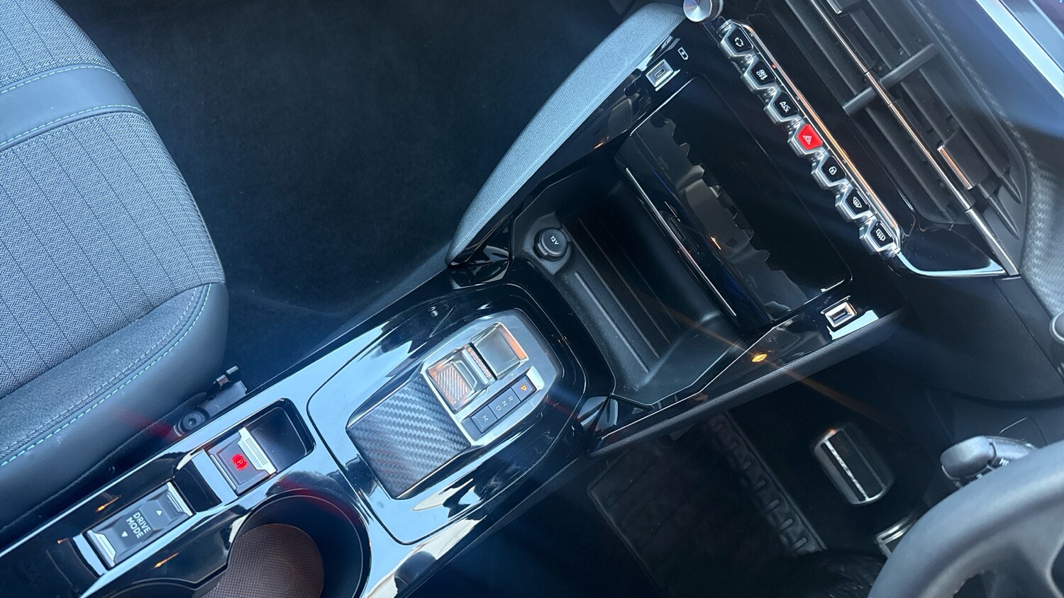 Used Peugeot 208 2023 for sale - 77684973: Photo 20