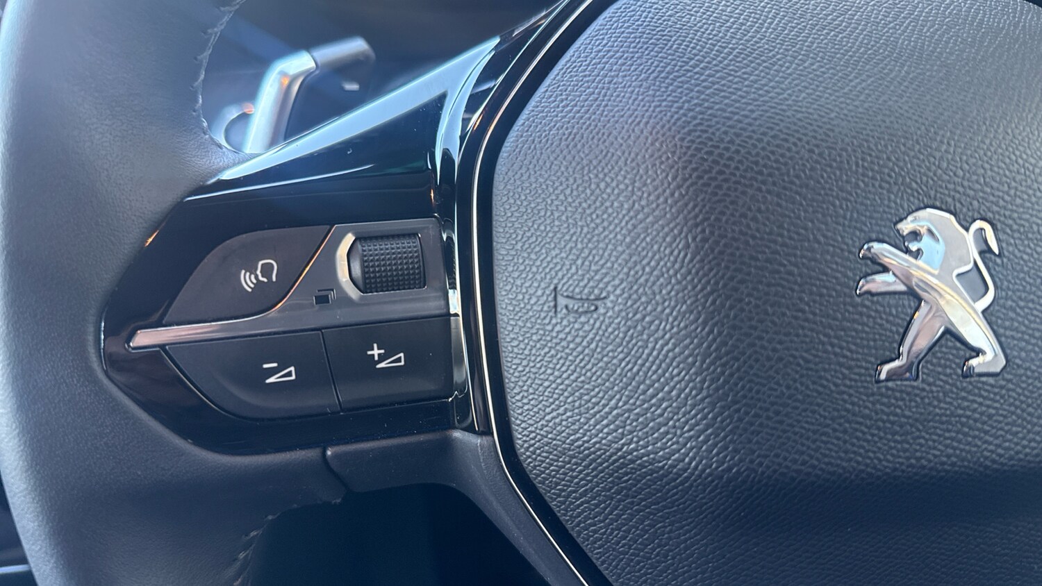 Used Peugeot 208 2023 for sale - 77684973: Photo 23