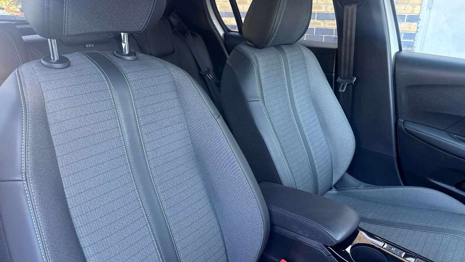 Used Peugeot 208 2023 for sale - 77684973: Photo 42