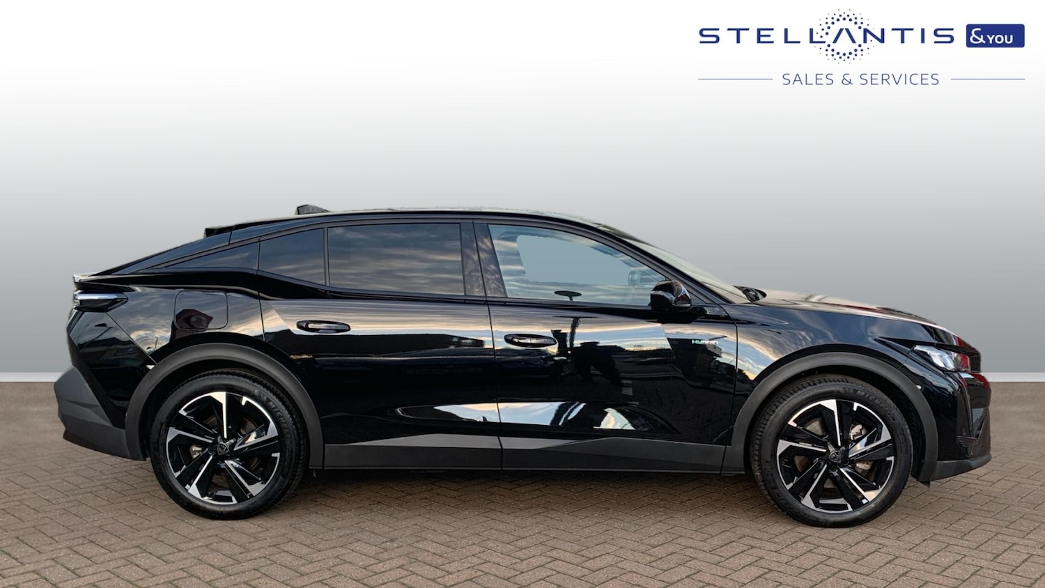 Used Peugeot 408 2023 for sale - 76486448: Photo 2