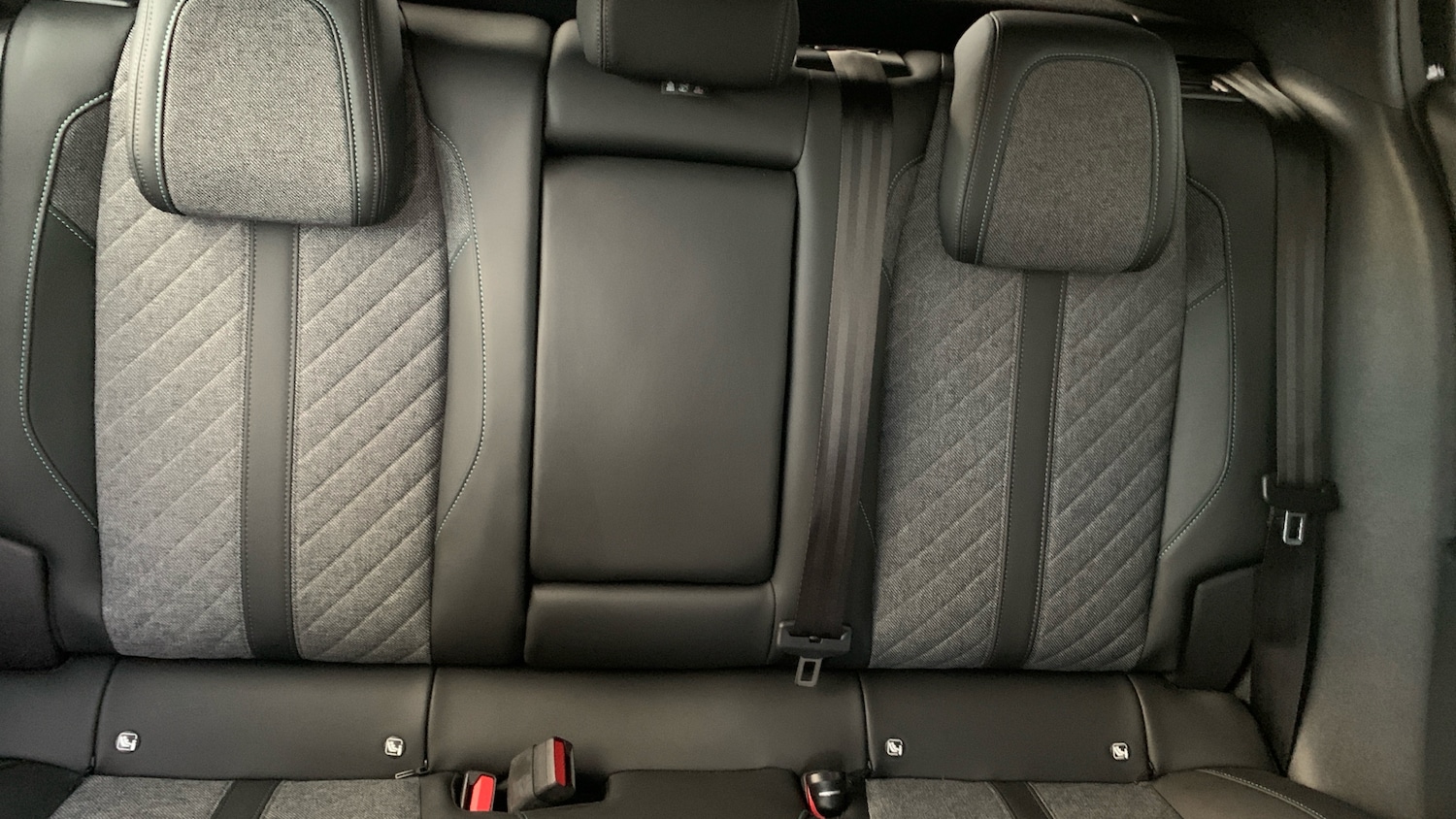 Used Peugeot 408 2023 for sale - 76486448: Photo 25