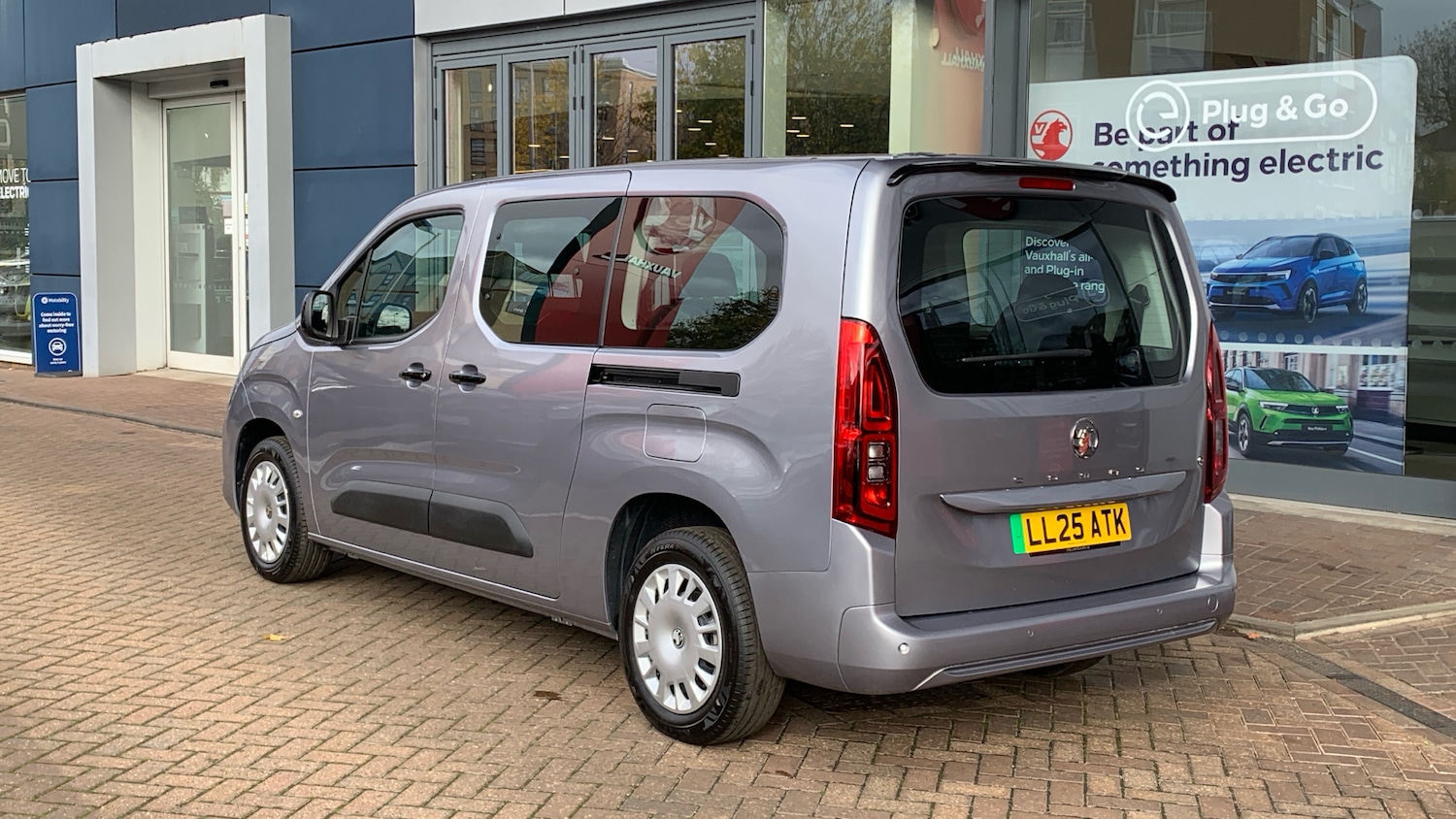 Used Vauxhall Combo Life 2025 for sale - 76574307: Photo 5