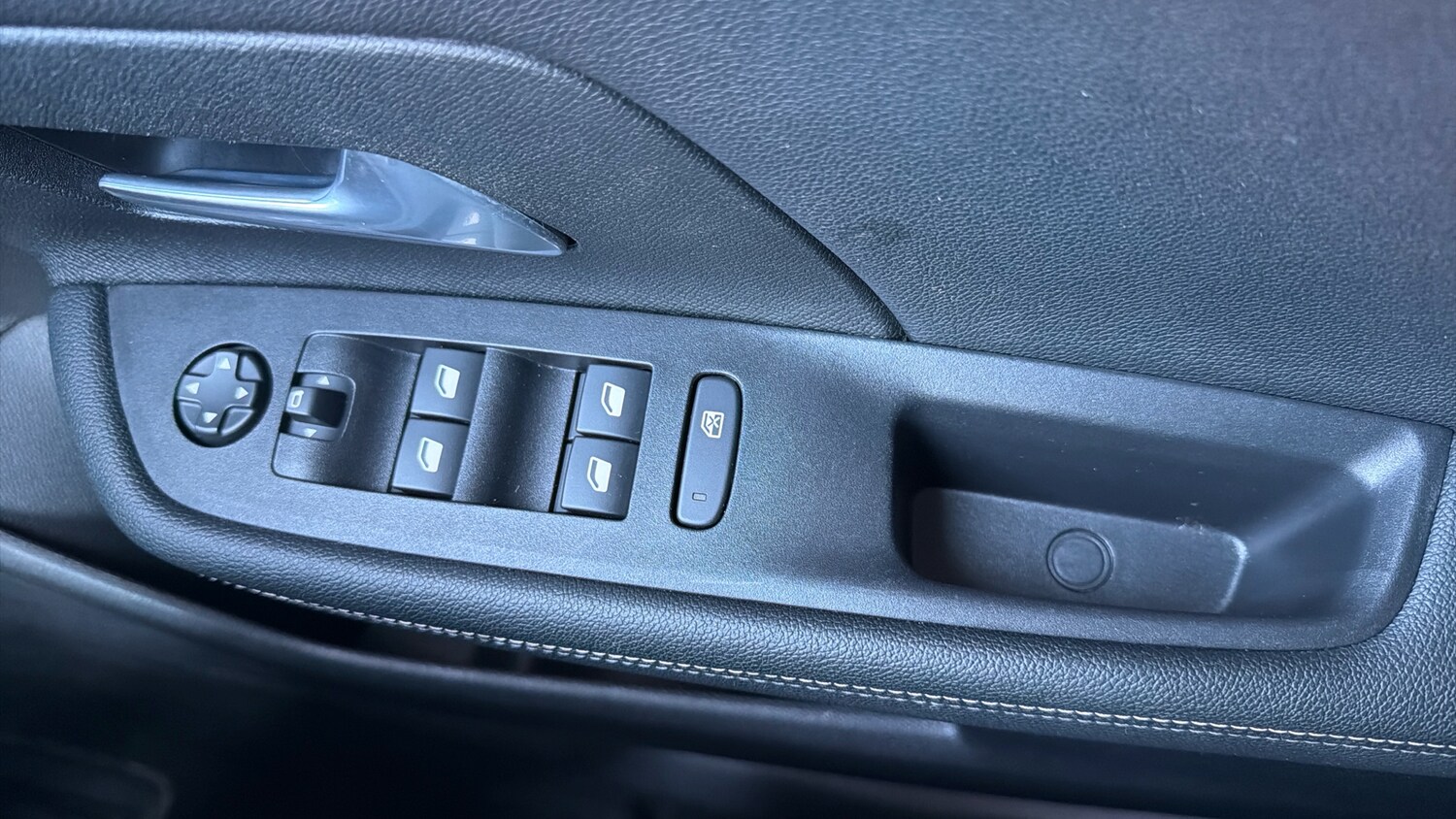 Used Vauxhall Mokka 2025 for sale - 78205999: Photo 22