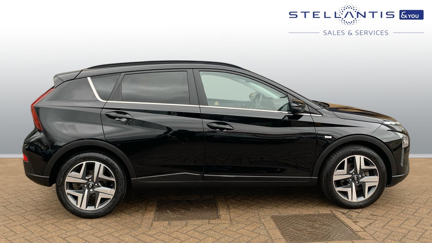 Used Hyundai BAYON 2022 for sale - 77332381: Photo 2