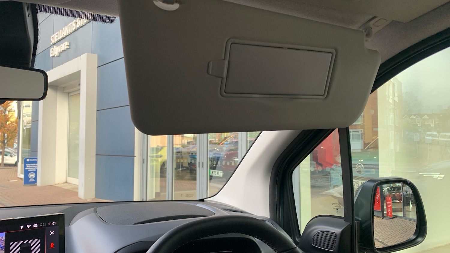 Used Vauxhall Combo Life Electric 2024 for sale - 76574354: Photo 37