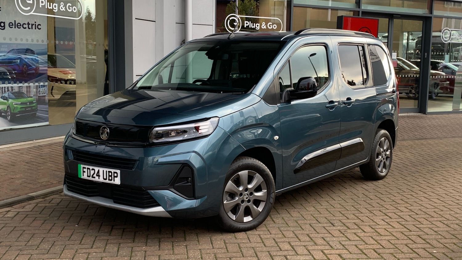 Used Vauxhall Combo Life Electric 2024 for sale - 76574354: Photo 7