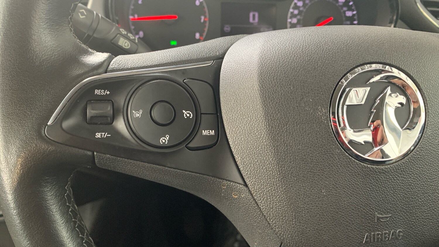 Used Vauxhall Crossland 2022 for sale - 77239214: Photo 23