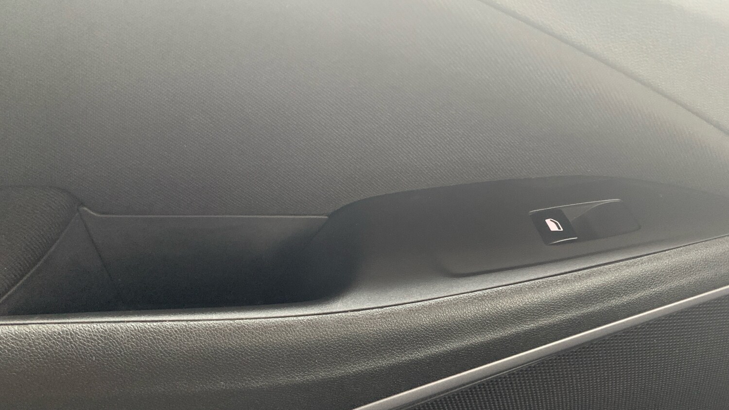 Used Vauxhall Crossland 2022 for sale - 77239214: Photo 38