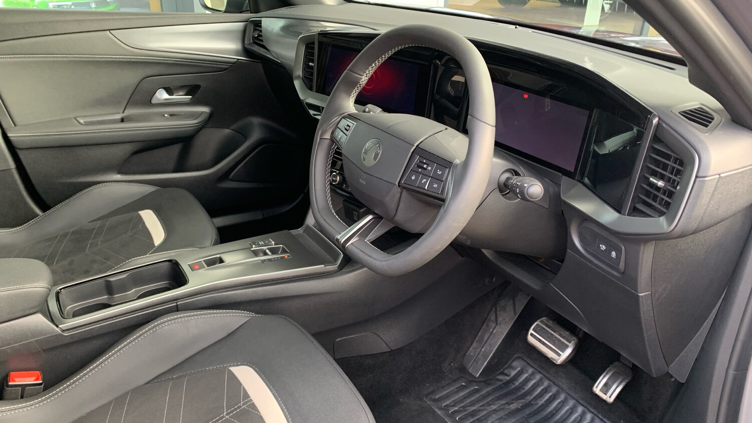 Used Vauxhall Mokka 2025 for sale - 77401128: Photo 12