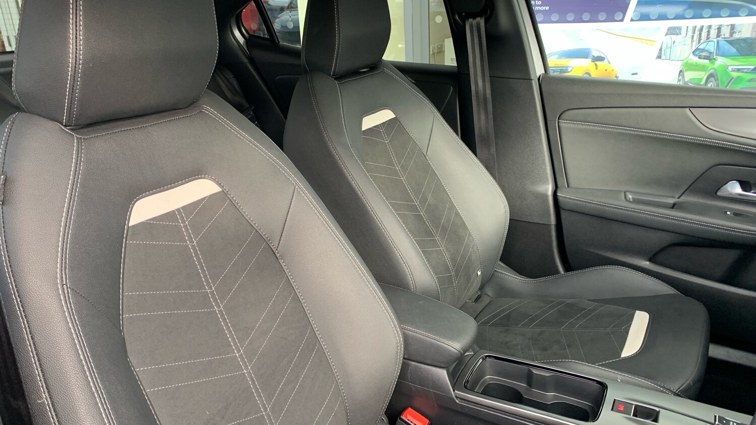 Used Vauxhall Mokka 2025 for sale - 77401128: Photo 42