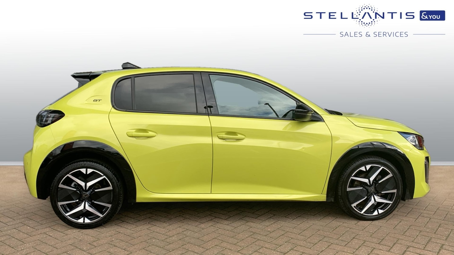 Used Peugeot 208 2024 for sale - 76486428: Photo 2