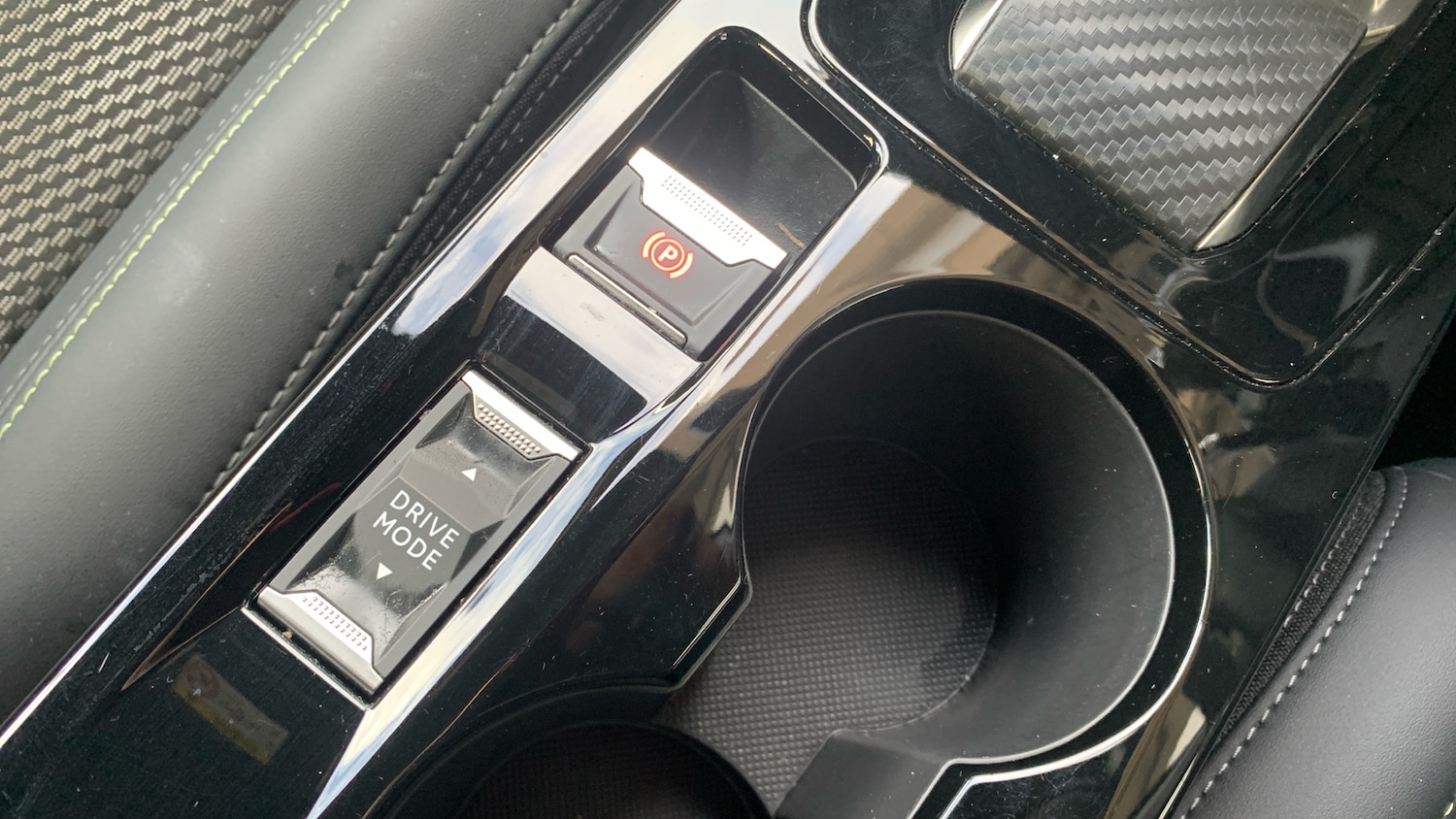 Used Peugeot 208 2024 for sale - 76486428: Photo 21