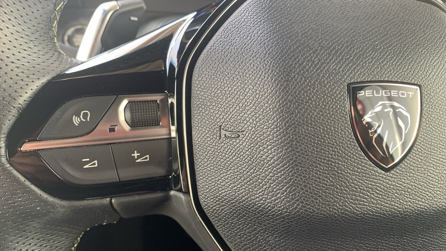 Used Peugeot 208 2024 for sale - 76486428: Photo 23