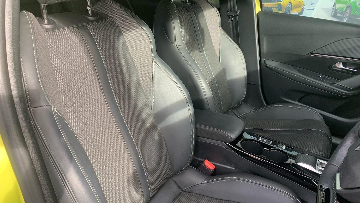 Used Peugeot 208 2024 for sale - 76486428: Photo 41