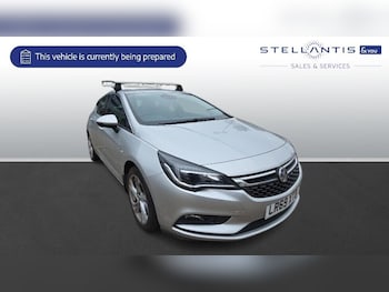 Vauxhall - Astra