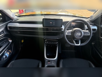 Used Jeep Avenger 2024 for sale - 78797764: Photo
