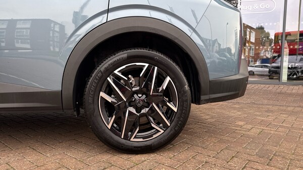 Used Peugeot 5008 2024 for sale - 76110266: Photo 15