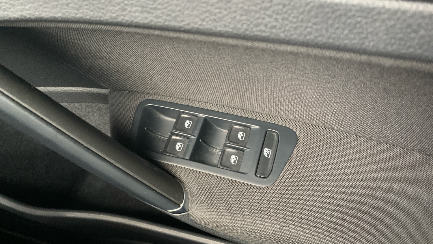 Used Volkswagen Golf 2020 for sale - 76061535: Photo 22